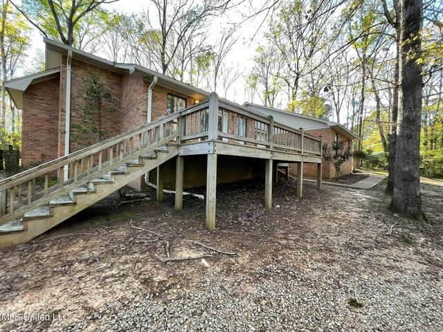 384 Ponta Hills Road, Meridian, MS 39305