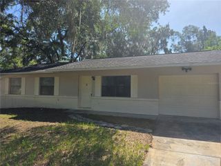 27 JUNIPER TRACK DRIVE, Ocala, FL 34480