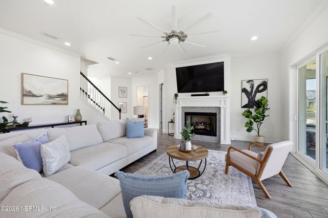 349 LAKEVIEW PASS Way, St. Johns, FL 32259