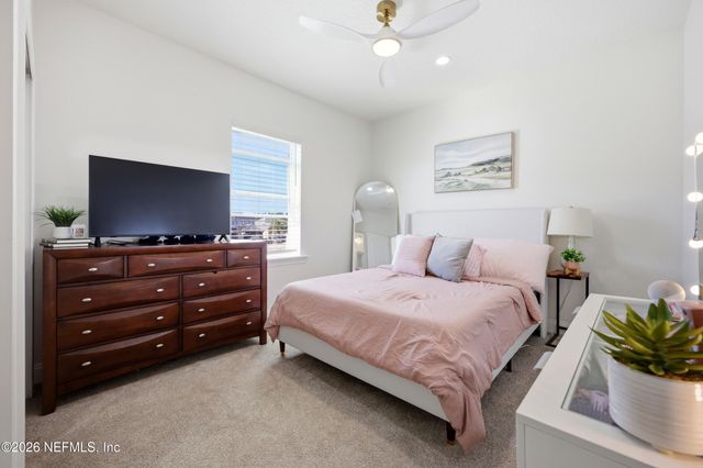 349 LAKEVIEW PASS Way, St. Johns, FL 32259