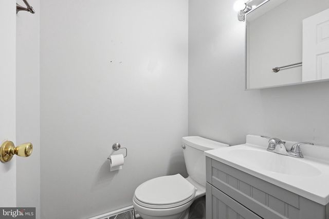 4535 N WOODS TRL, Hampstead, MD 21074