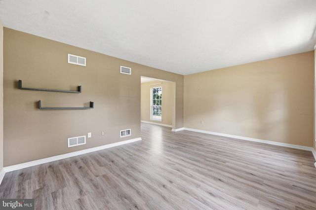4535 N WOODS TRL, Hampstead, MD 21074
