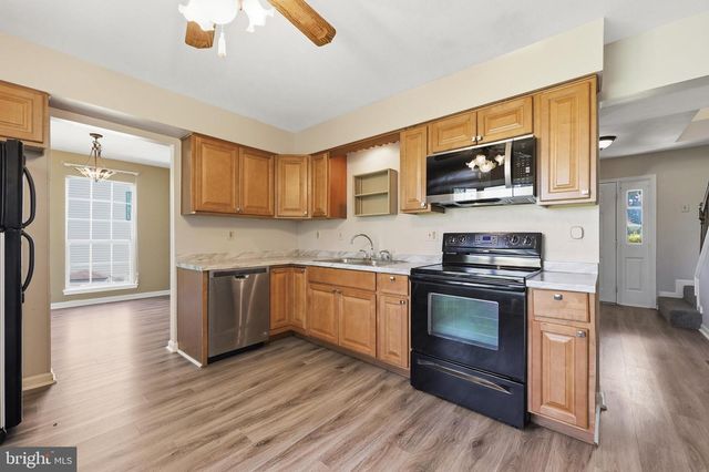 4535 N WOODS TRL, Hampstead, MD 21074
