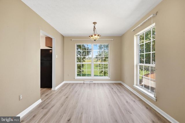 4535 N WOODS TRL, Hampstead, MD 21074