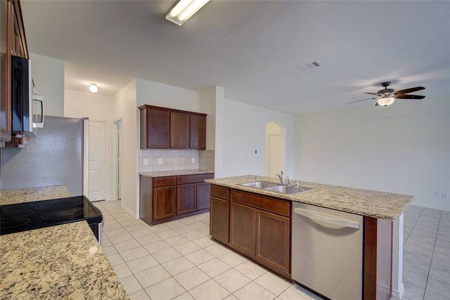 1225 Basswood Lane, Royse City, TX 75189