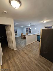 816 W Grand St 3F, Elizabeth City, NJ 07202
