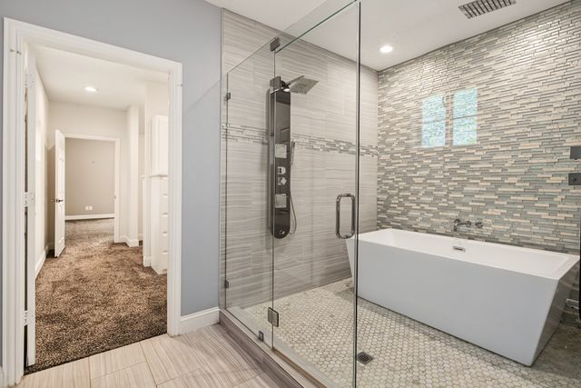 3909 Trail Lake Drive, Fort Worth, TX 76109