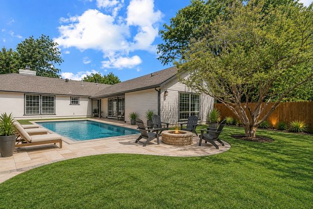 3909 Trail Lake Drive, Fort Worth, TX 76109