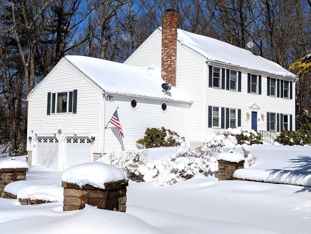 11 Quail Run Rd, Bellingham, MA 02019