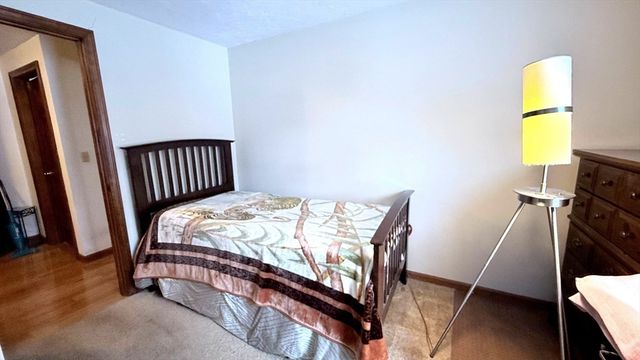 11 Quail Run Rd, Bellingham, MA 02019