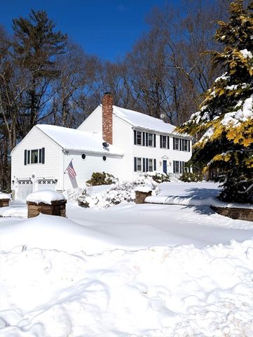 11 Quail Run Rd, Bellingham, MA 02019