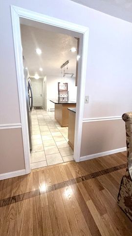 11 Quail Run Rd, Bellingham, MA 02019