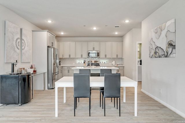 9115 Devils River, Converse, TX 78109