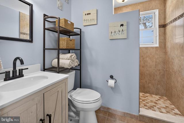 15 OXFORD, Sewell, NJ 08080