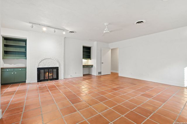 11643 Persuasion, San Antonio, TX 78216