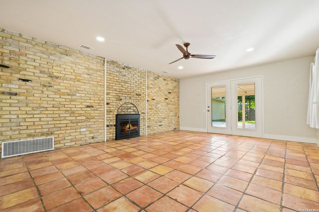 11643 Persuasion, San Antonio, TX 78216