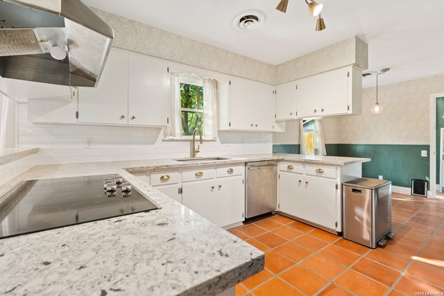 11643 Persuasion, San Antonio, TX 78216