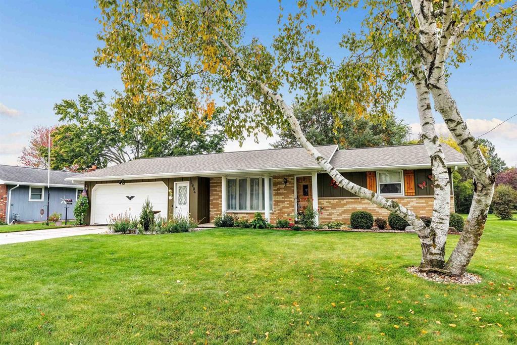 1804 KEEHAN LANE, Green Bay, WI 54311