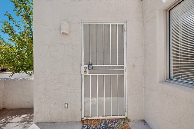 3952 Paseo Del Sol, Santa Fe, NM 87507