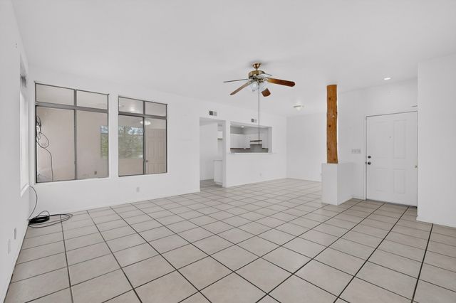3952 Paseo Del Sol, Santa Fe, NM 87507