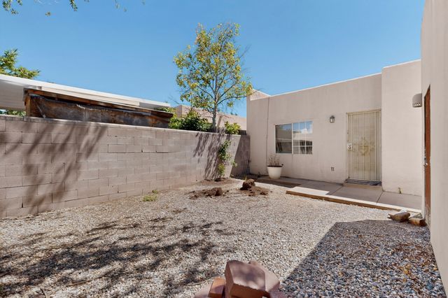 3952 Paseo Del Sol, Santa Fe, NM 87507