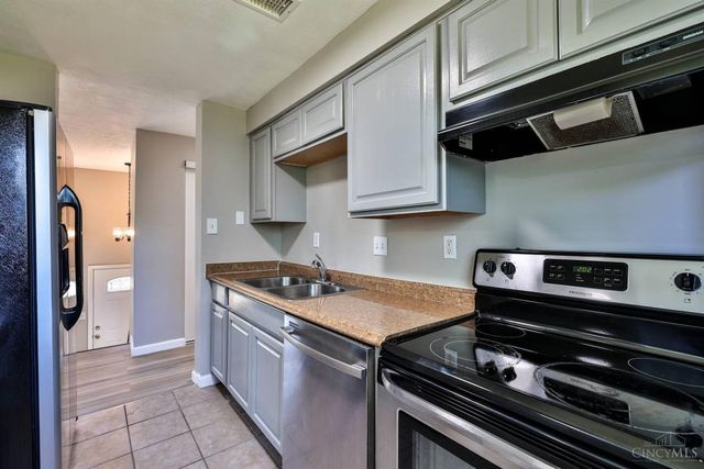 11728 Elkwood Drive, Forest Park, OH 45240