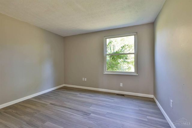 11728 Elkwood Drive, Forest Park, OH 45240