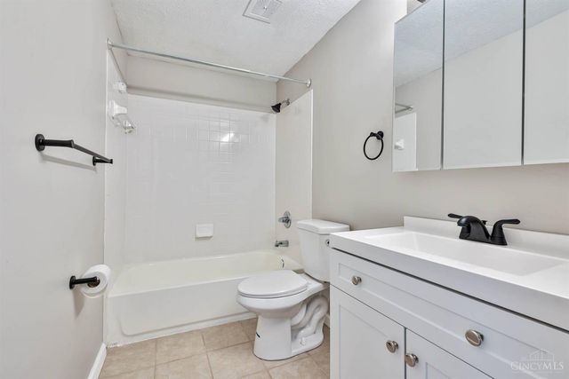 11728 Elkwood Drive, Forest Park, OH 45240