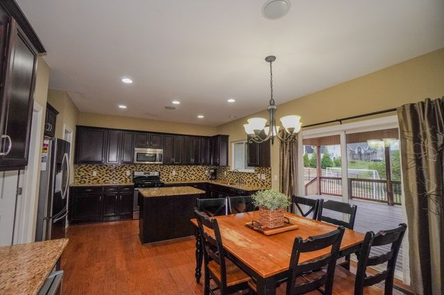 1555 Hunt Club Blvd, Gallatin, TN 37066