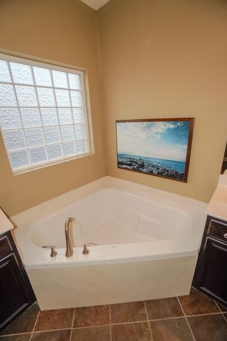 1555 Hunt Club Blvd, Gallatin, TN 37066