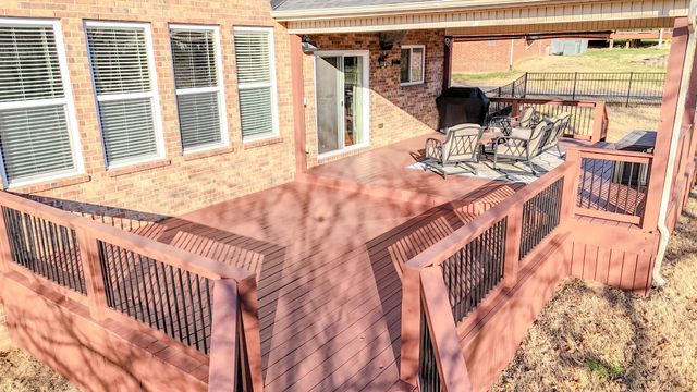 1555 Hunt Club Blvd, Gallatin, TN 37066