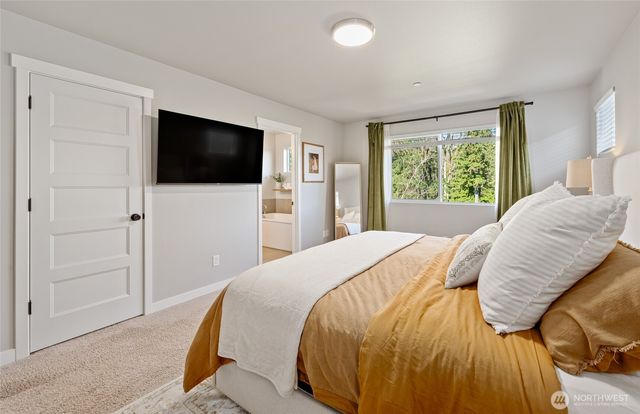 8721 69th Pl NE, Marysville, WA 98270