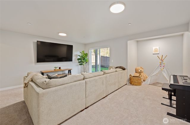 8721 69th Pl NE, Marysville, WA 98270