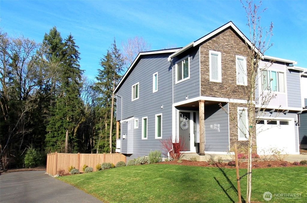 8721 69th Pl NE, Marysville, WA 98270