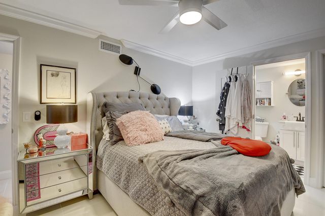 274 Capri F, Delray Beach, FL 33484