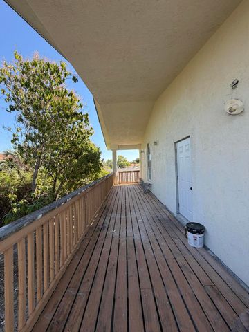 472 NW 2nd Terrace, Deerfield Beach, FL 33441