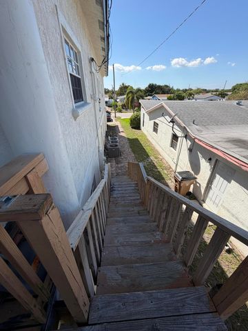 472 NW 2nd Terrace, Deerfield Beach, FL 33441