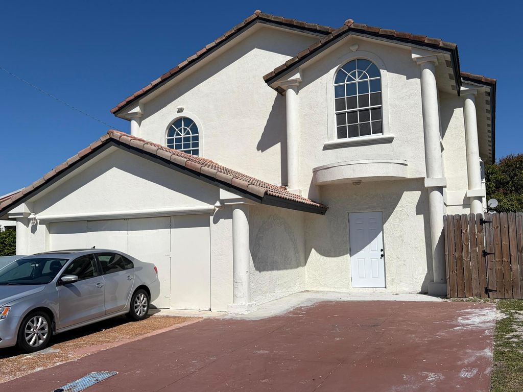 472 NW 2nd Terrace, Deerfield Beach, FL 33441