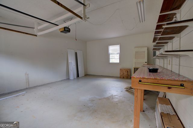 12 Ridgewood Rd SW, Rome, GA 30165