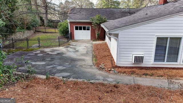 12 Ridgewood Rd SW, Rome, GA 30165