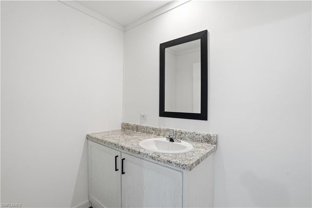 7 Birch BLVD, Fort Myers, FL 33908