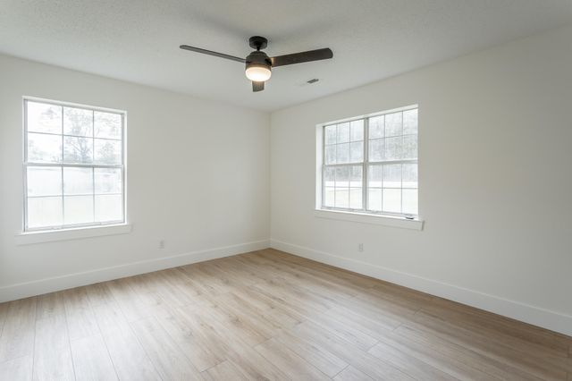 9039 Dallas Hollow Road, Soddy Daisy, TN 37379