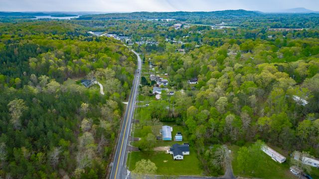 9039 Dallas Hollow Road, Soddy Daisy, TN 37379