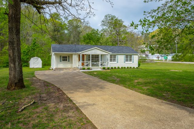 9039 Dallas Hollow Road, Soddy Daisy, TN 37379