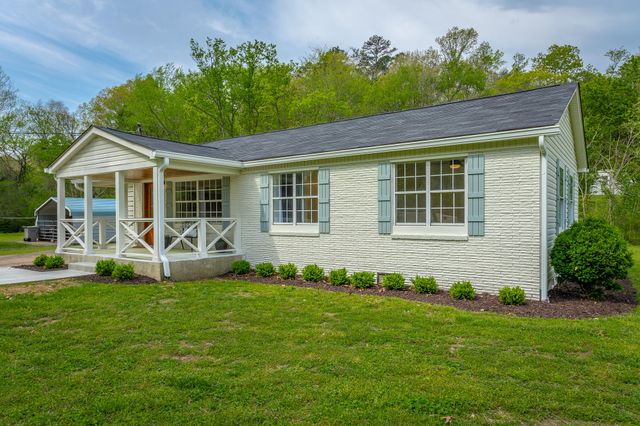 9039 Dallas Hollow Road, Soddy Daisy, TN 37379