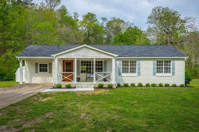 9039 Dallas Hollow Road, Soddy Daisy, TN 37379