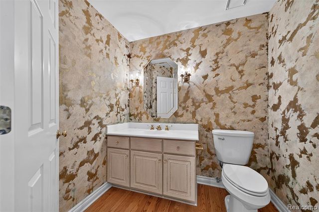 3653 Cedar Brook Drive, Rochester Hills, MI 48309