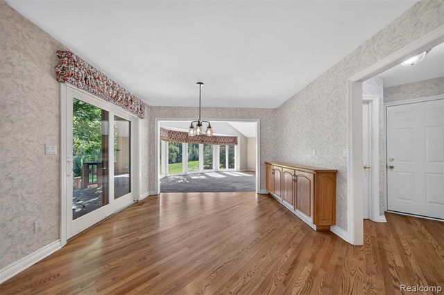 3653 Cedar Brook Drive, Rochester Hills, MI 48309