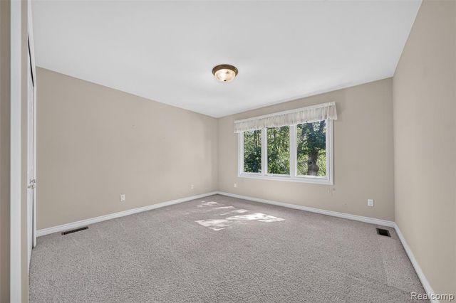3653 Cedar Brook Drive, Rochester Hills, MI 48309