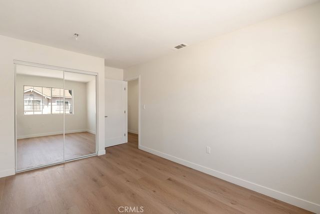 820 W Compton 24, Compton, CA 90220